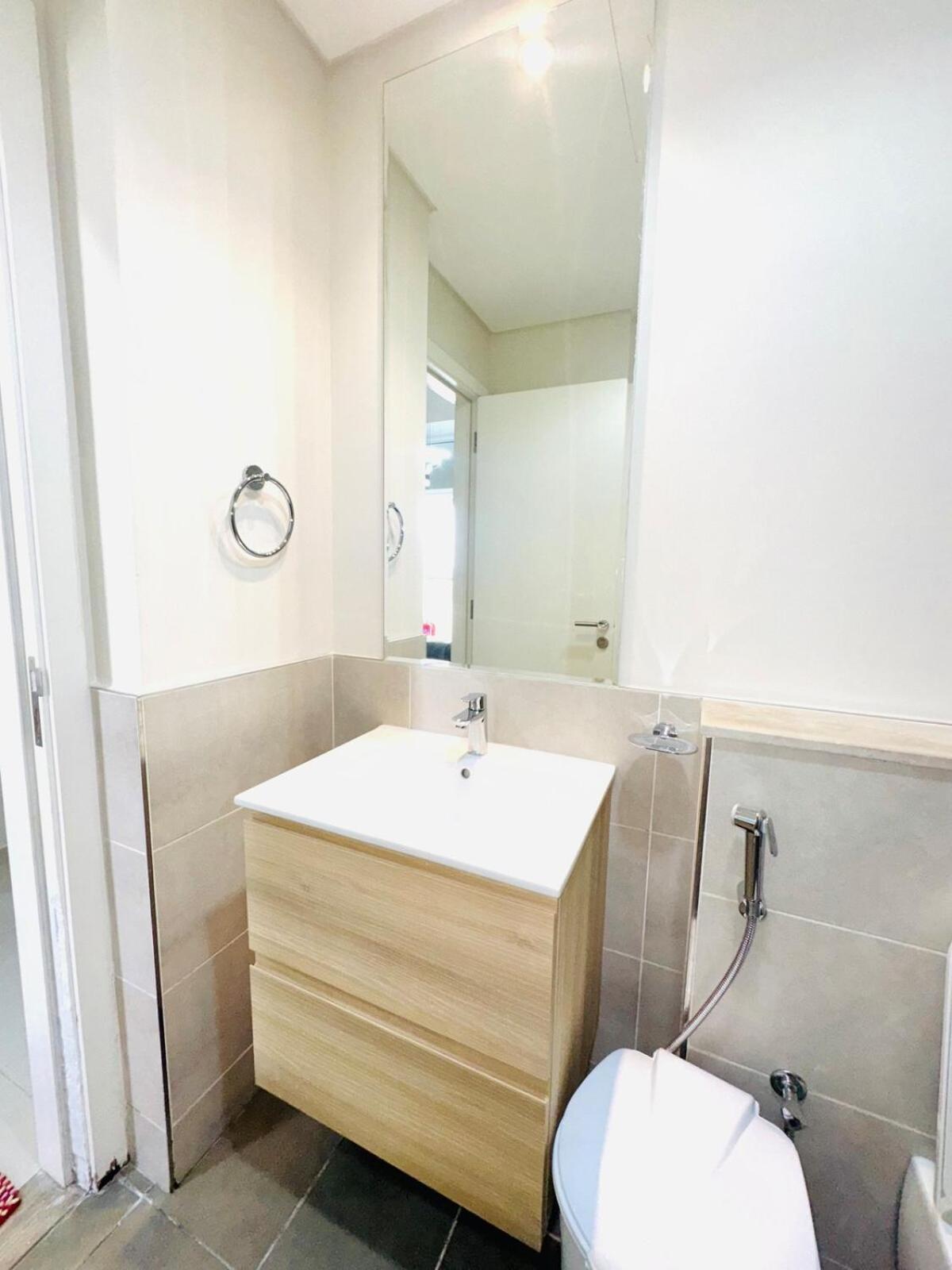 1bhk - Golf Damac Hills *