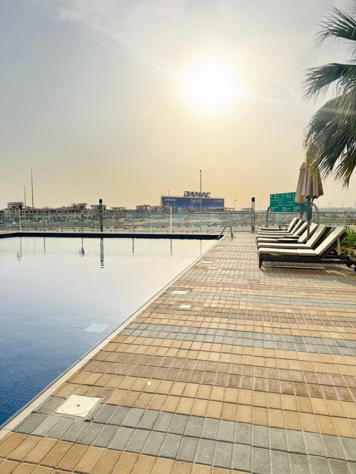 1bhk - Golf Damac Hills